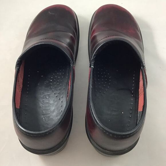 Sanita Professional Women leather Clog Burgundy 40/9us Classic Comfortable - Picture 6 of 8